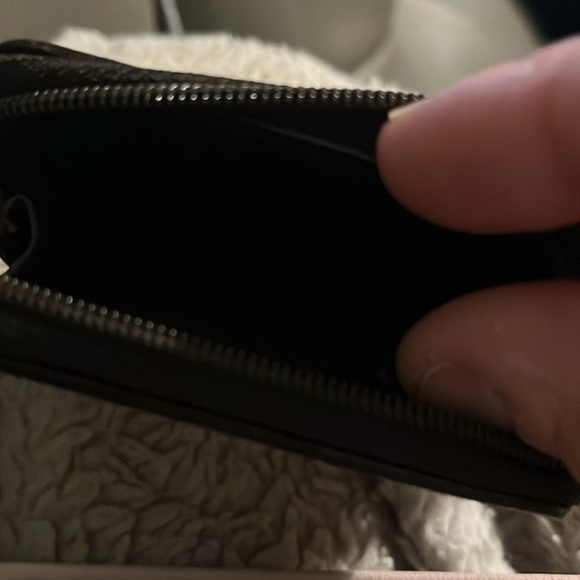 Authentic Gucci Wallet Brown
🚨 FINAL PRICE NO OFFER ACCEPT - Picture 4 of 11